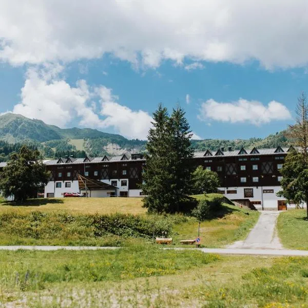 Hotel Enzo Moro, hotel in Sùtrio
