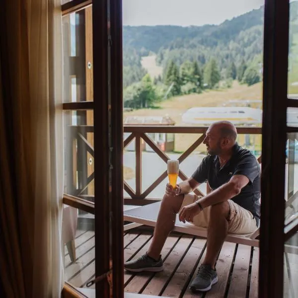 Hotel Enzo Moro, hotel sa Sùtrio