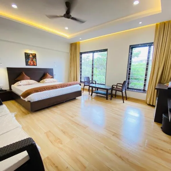 Shivanand Residency, hotel in Jejūri