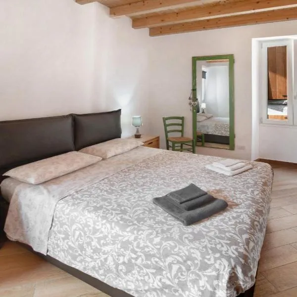 Thari House Como Lake, hotel v destinácii Naggio