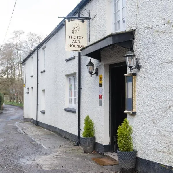 Fox And Hounds Llancarfan, hotel in Barry