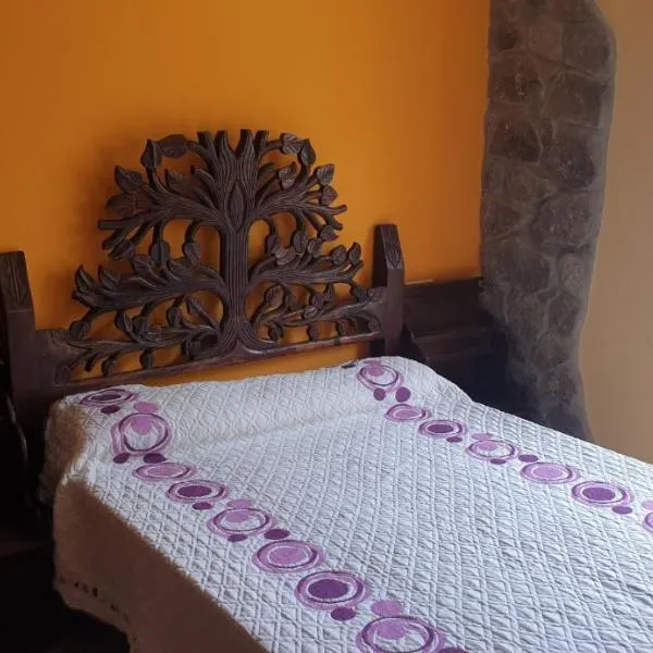 Casa Mariana โรงแรมในLubián
