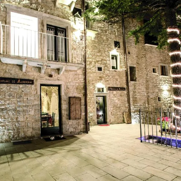 I Templari di Alberona, hotel en Volturino