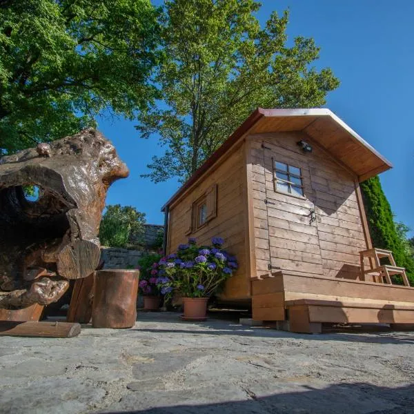 Počitniška hiška Skedenj, khách sạn ở Deskle