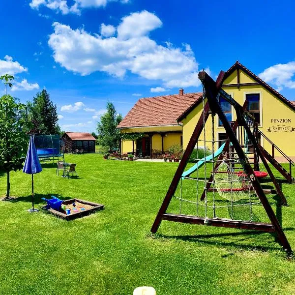 Penzion Sarton, Hotel in Lukov