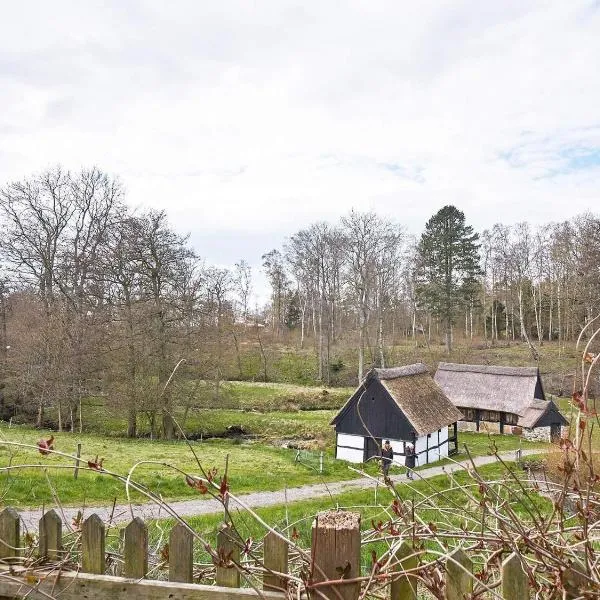 2 person holiday home in Aakirkeby-By Traum, hotel in Vester Sømarken