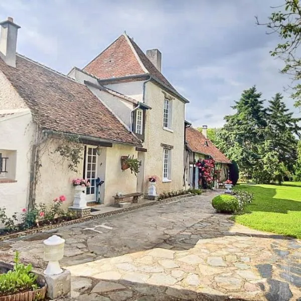 Le relais d'Eugénie Maison d'hôtes en forêt d'Orléans, hotel v destinaci Courcy-aux-Loges