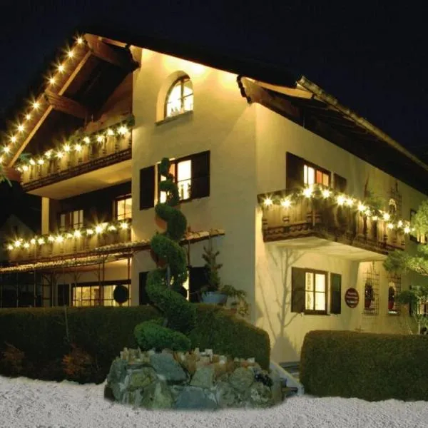 Romantische 5-Sterne- Ferienwohnungen, hotel v destinaci Mittenwald