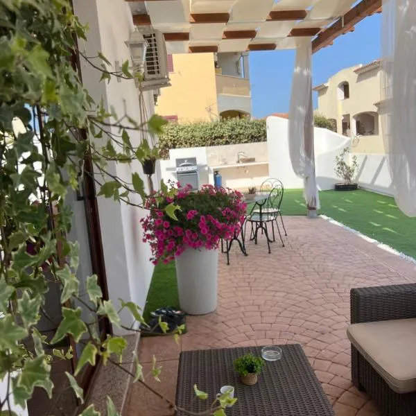 Le residenze del mare Affittacamere, hotel in La Caletta