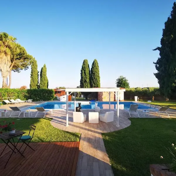 Il Giardino dei Pini, hotel v destinaci Paestum