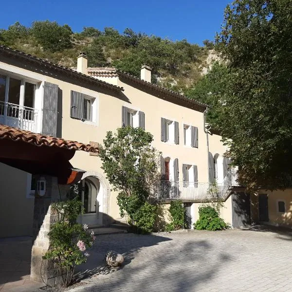 Le Moulin du Paroy, hotel v destinaci Serres
