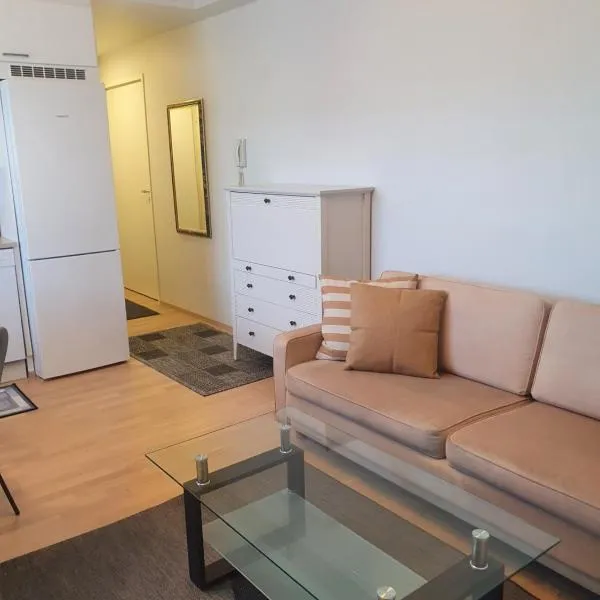 Moderni, viihtyisä pikkukaksio saunalla, hotel v destinaci Pori