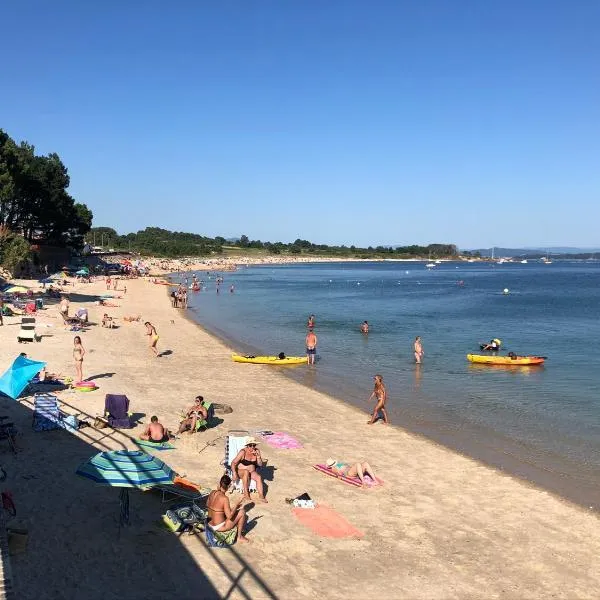 Apartamento Playa da Corna, hotel in Basoñas