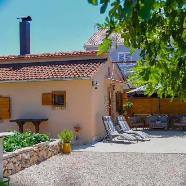 Mobile Homes Bilice, hotel v destinaci Bilice