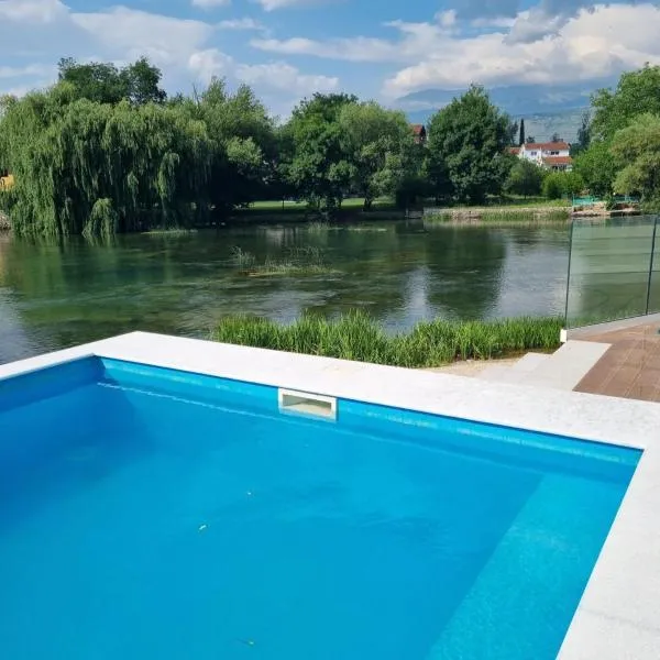 Mostar - Luxury Villa Buna, hotel in Buna