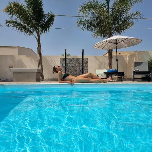MrBrown - Cinzia Resort Beach, hotel in Mazara del Vallo