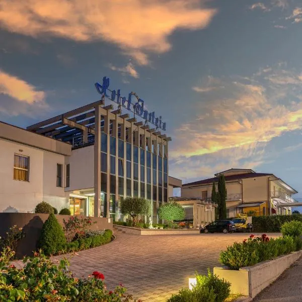 Hotel Insteia, hotel in Polla