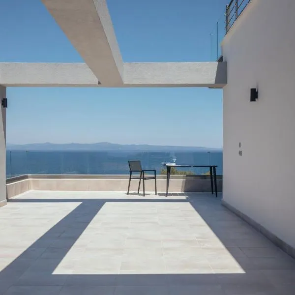 ErMoJo Luxury Apartments、Metókhion Patriotikónのホテル