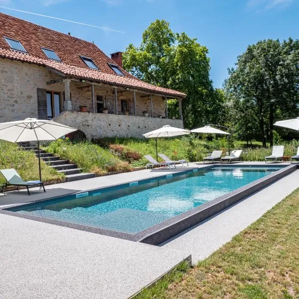 VILLA MARCAUSI, hotel v destinaci Lissac et Mouret