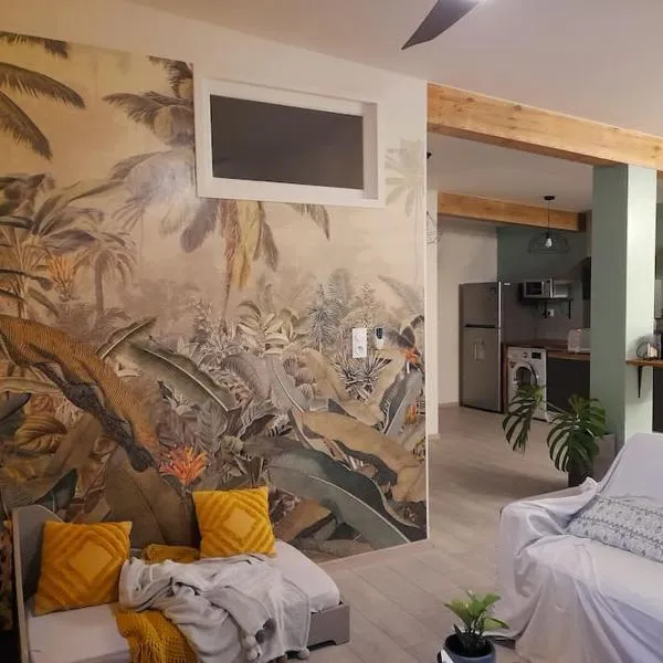 Le Farin la pluie by LONBRAZ VOLKAN, hotel v destinaci Saint-Philippe