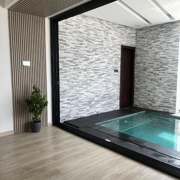 AB Villa, hotel v destinaci Adžmán