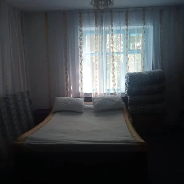 Satina Jenish, hotel in Yur'yevka