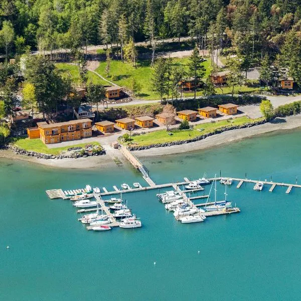 Snug Harbor Resort and Marina, hotel en Friday Harbor