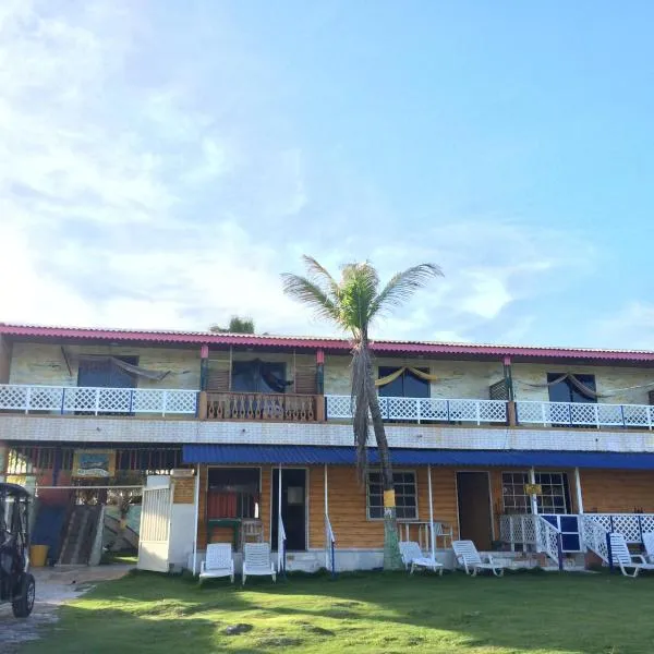 Yellow Moon Guesthouse & Apartments, hotel v destinaci San Andrés