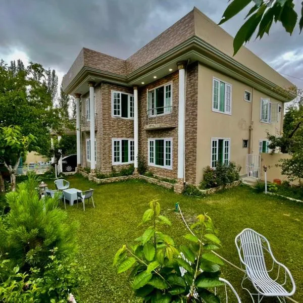 Executive Guest House, hotel v destinaci Skardu