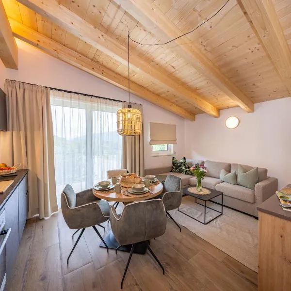 Lennis Apartments by we rent, hotel in Bruck an der Großglocknerstraße