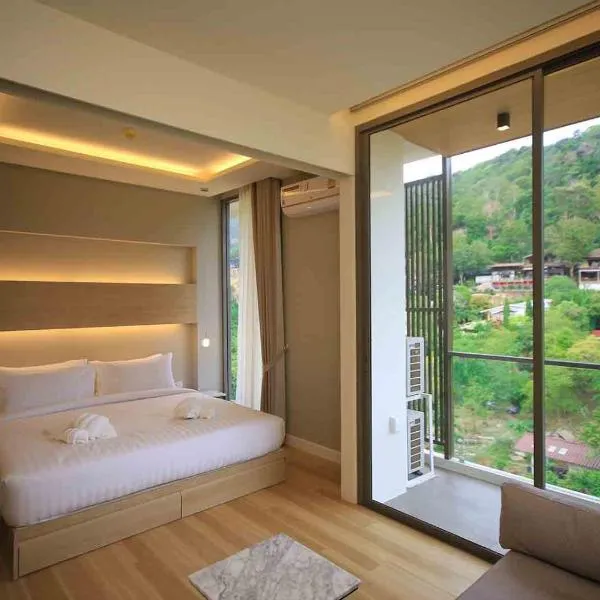 Apartment in Aonang - great location with pool, hotel in Ao Nang Beach