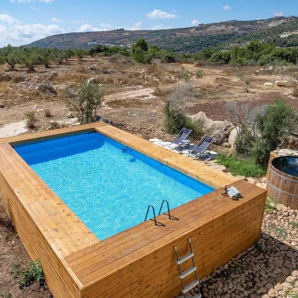Country-Style House by Nature and Water, hotel en Mitzpe Hila