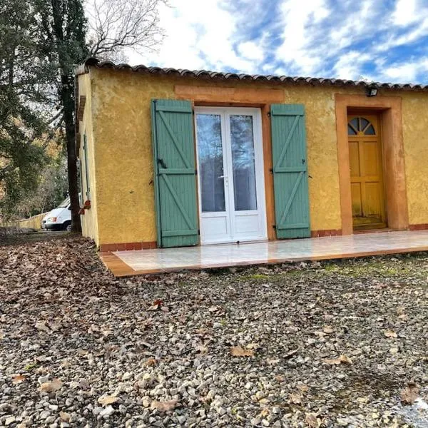 L’escale du Verdon, hotel v destinaci Régusse