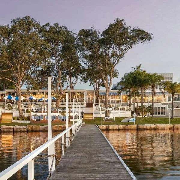 The Beachcomber Hotel & Resort, Ascend Hotel Collection, hotel em Lake Munmorah