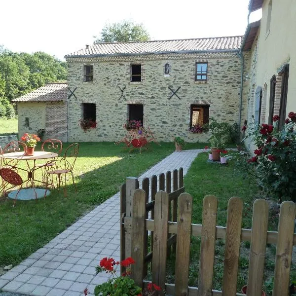 Moulin de Drapras, hotel in Saint-Aubin-de-Luigné