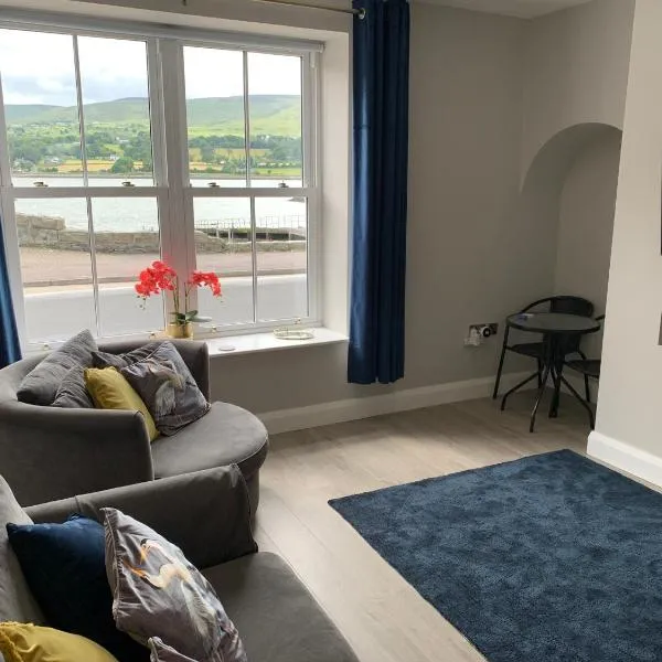 Seaview Aurora House - Central Luxury Apartment, hotel en Warrenpoint