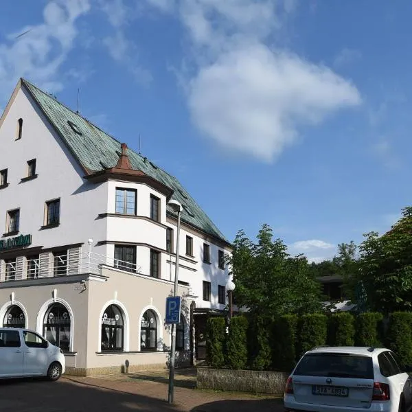 Hotel U Jezírka, готель у місті Ліберець