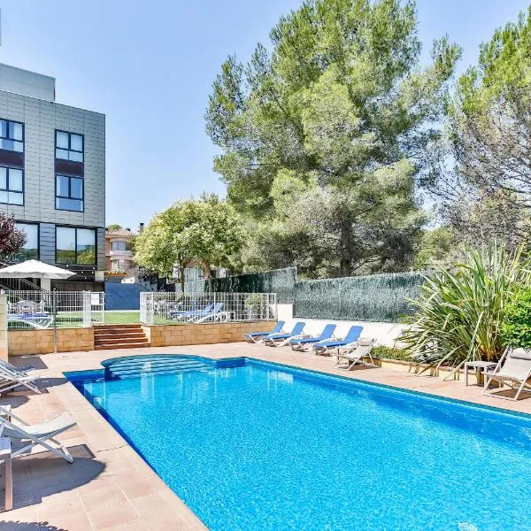 Hotel Desitges, hotel v destinaci Sant Pere de Ribes