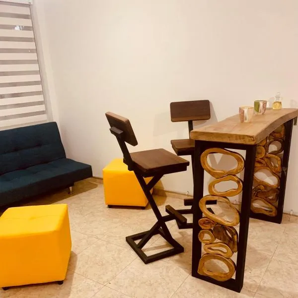 Bellísimos apartamentos céntricos en La Mesa, hotel v destinaci La Mesa