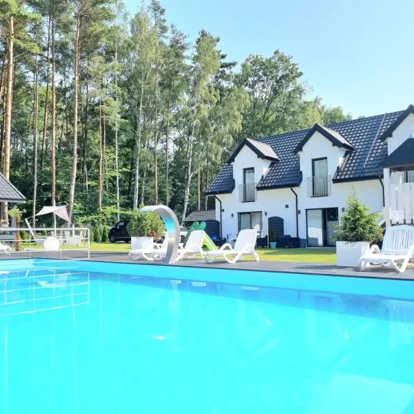 Nadmorska Przystan Apartamenty - Basen, sala zabaw, rowery, animacje, hotel v destinaci Ustka