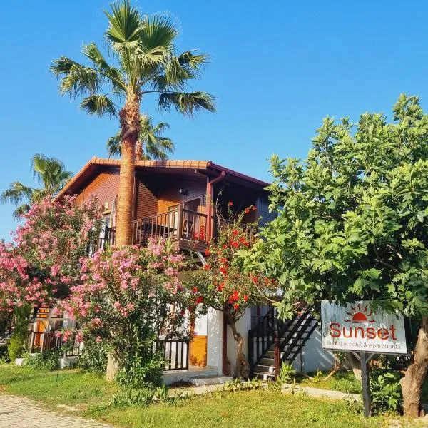 Sunset Boutique Hotel & Apartments, hotel v mestu Cıralı