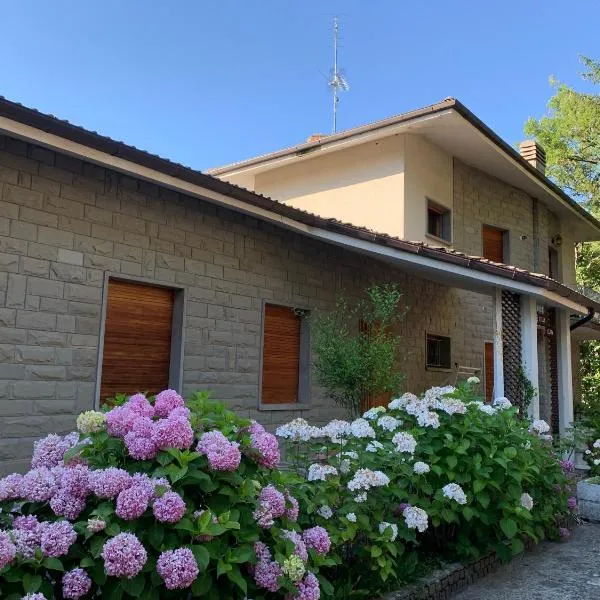 Peaceful Country Living at Apartments at Villa Clara, hotel in Vimignano