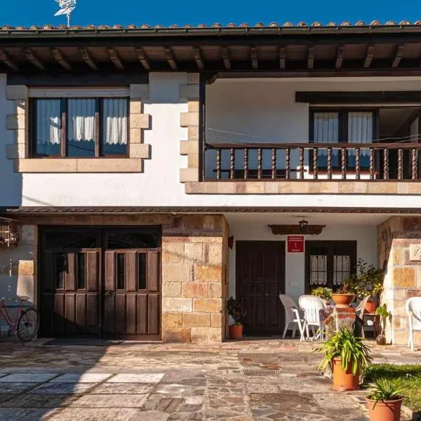 Casa rural Paco G 10404, hotel in Caranceja