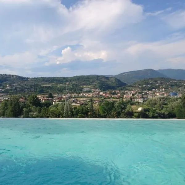 B&B da Cesco, hotel v destinaci Garda