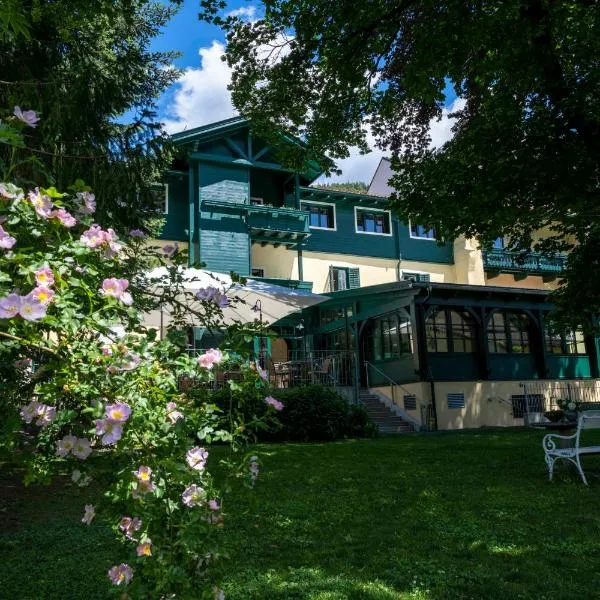 Landhotel Pacher, hotel in Oberkolbnitz