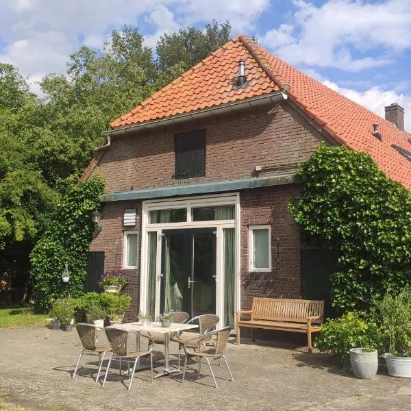 B&B Verwoldsehof 'Op de deel', hotel in Laren
