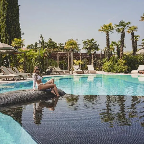 La Boheme Chambres, hotel i Lazise
