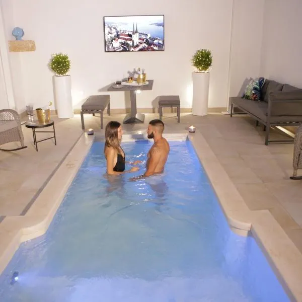Pasitea Luxury Suite: Squinzano'da bir otel