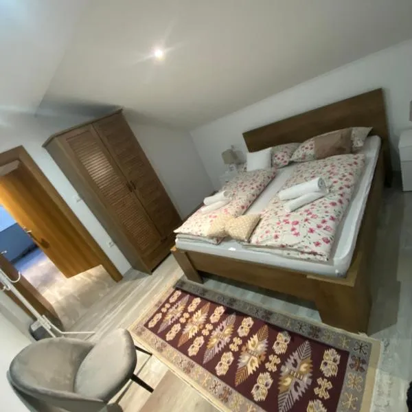 Apartman FILIP, hotel v destinácii Udbina