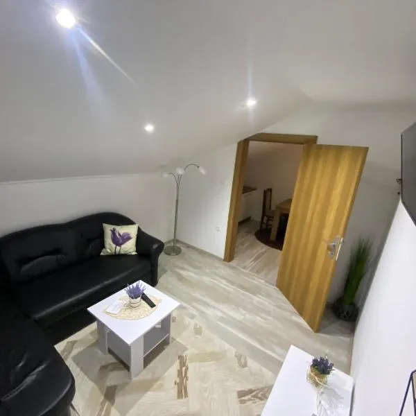 Apartman FILIP, hotell sihtkohas Udbina